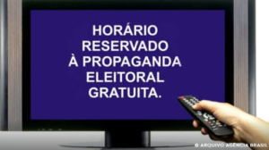 Propaganda eleitoral no rádio e na TV retorna nesta sexta-feira. Programação vai até 25 de outubro em 52 cidades