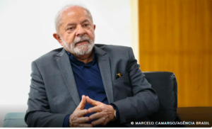 Lula repete exames de imagem da cabeça e quadro é estável